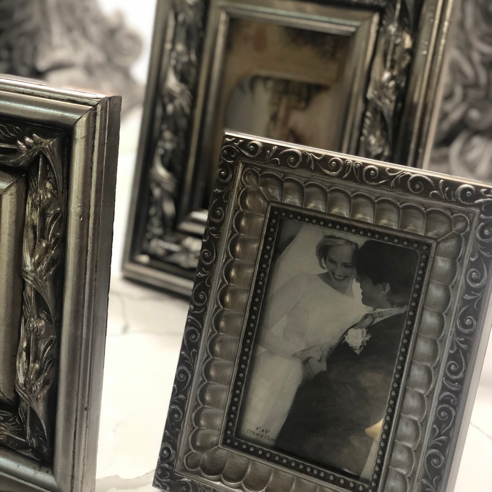 Picture frames - Picture 3 of 7